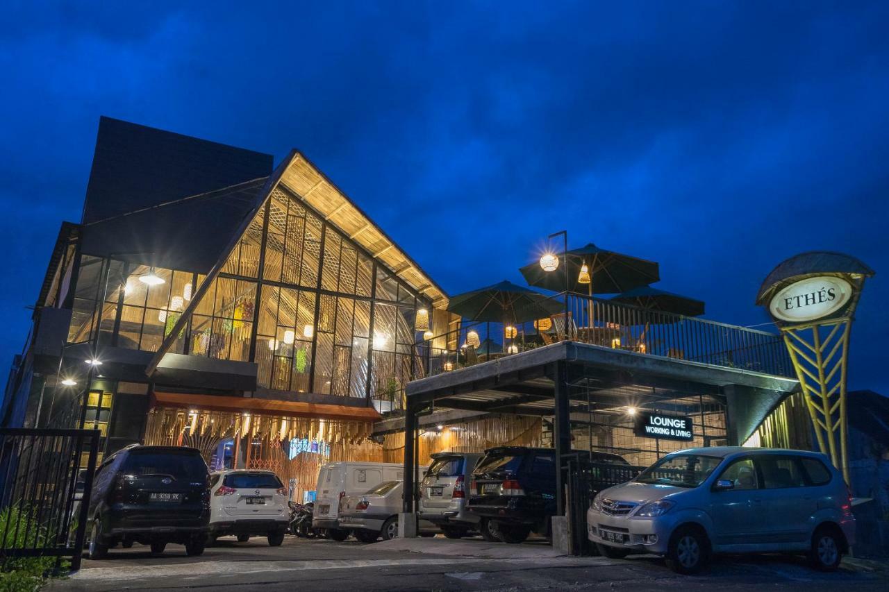Ethes Coworking - Coliving & Lounge Ngaglik Exterior foto